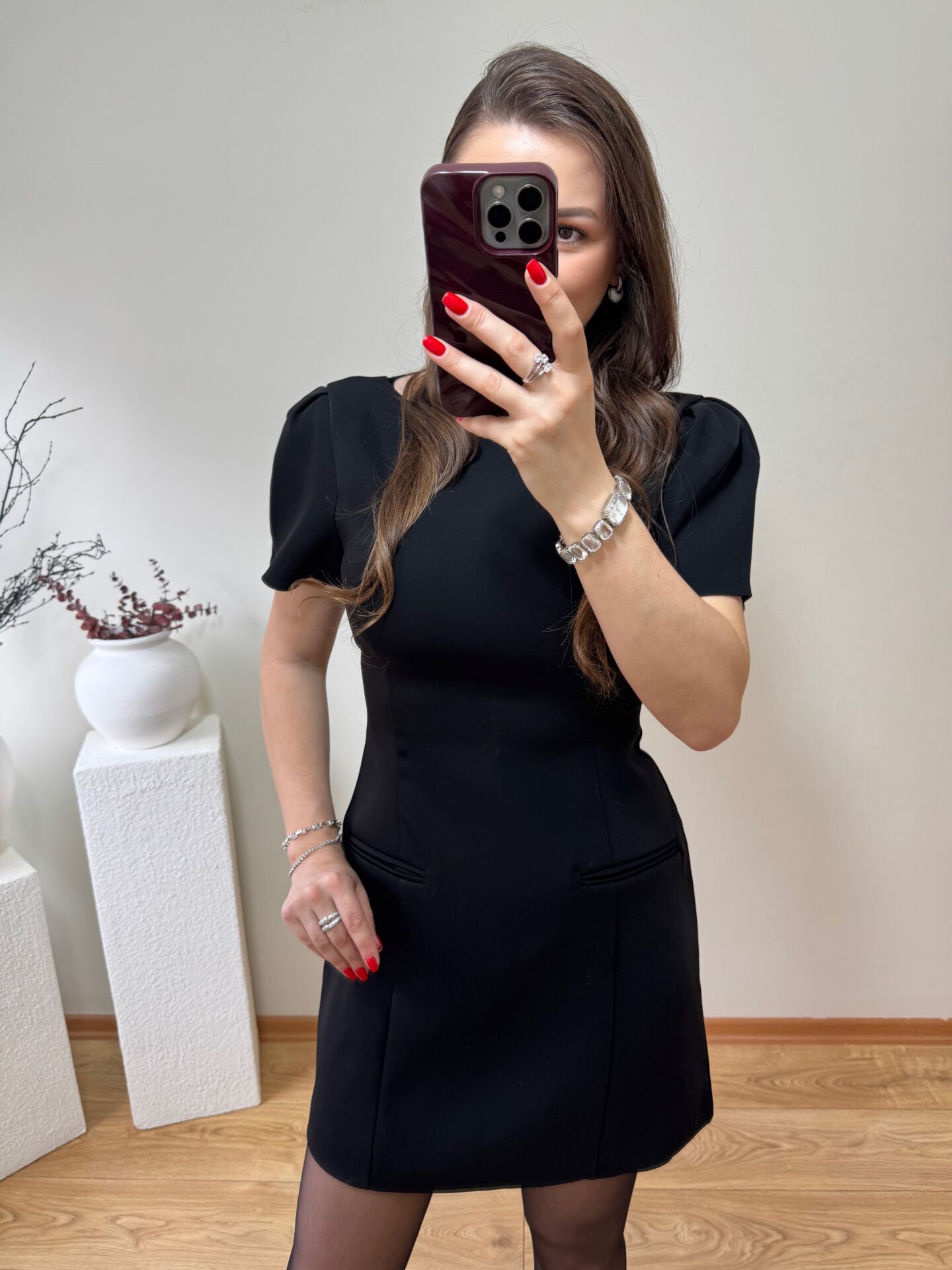 ORJİNAL MARKA MİNİ ELBİSE