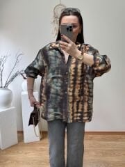 PERRY MARKA OVERSİZE TENSEL KUMAŞ RENKLİ GÖMLEK