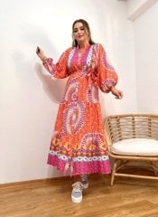 GOFRE KUMAŞ BALON KOL DÜĞMELİ TASARIM ELBİSE