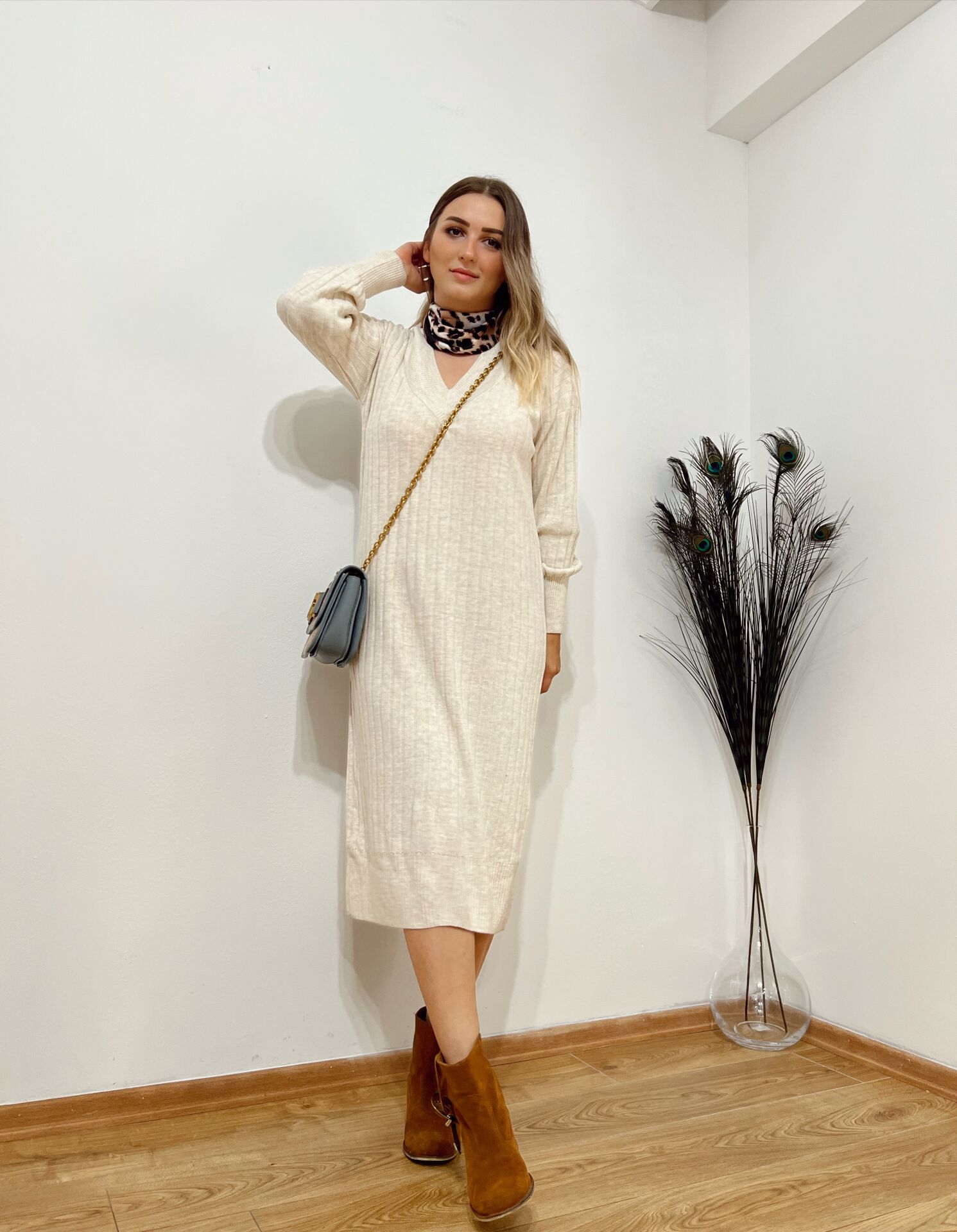 ORJİNAL MARKA ÖRME TOK TRİKO KUMAŞ TAŞ RENGİ ELBİSE