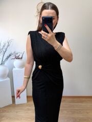 GOLD TOKA DETAYLI SİMLİ KRUVAZE ELBİSE SİYAH