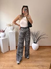 GRİ LEOPAR DESEN PARLAK KUMAŞ BELİ LASTİKLİ PANTOLON