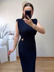 GOLD TOKA DETAYLI SİMLİ KRUVAZE ELBİSE LACİVERT