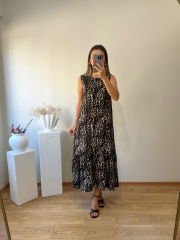 LEOPAR DESEN VİSKON KUMAŞ KOLSUZ ELBİSE