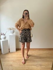 LEOPAR DESEN ŞEHİR BOY BELDEN LASTİKLİ VE YÜKSEK BEL ŞORT