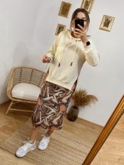 BEJ RENK YANLARI YIRTMAÇLI SWEAT