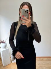 KOLLARI BAĞLAMALI TÜY DETAYLI SİYAH TÜL ELBİSE