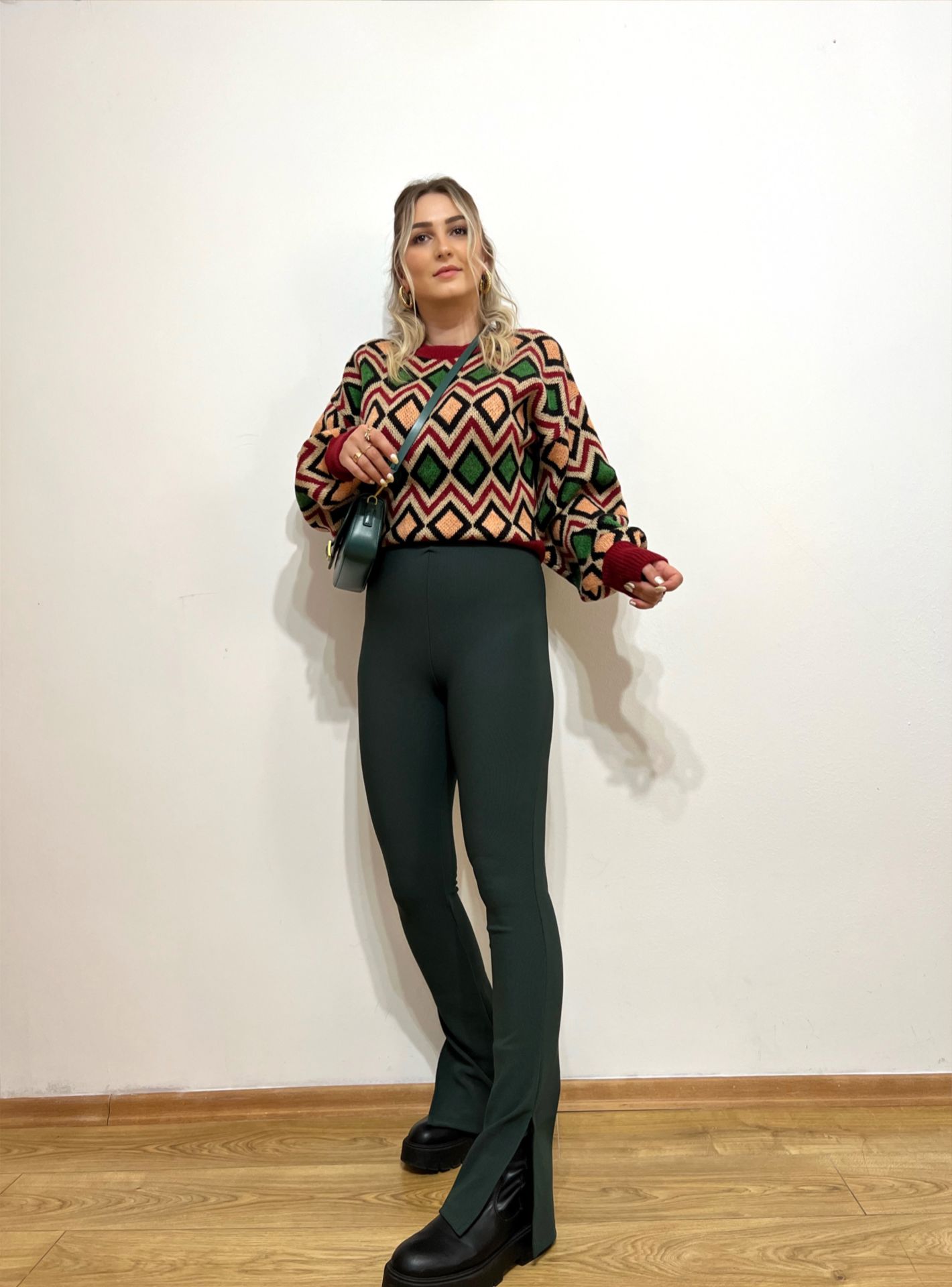 ORJİNAL MARKA PAÇASI YIRTMAÇ DETAYLI TAYT PANTOLON