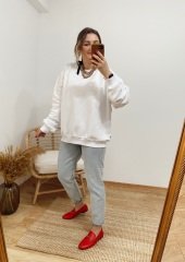 SIRTI DESENLİ BEYAZ SWEAT