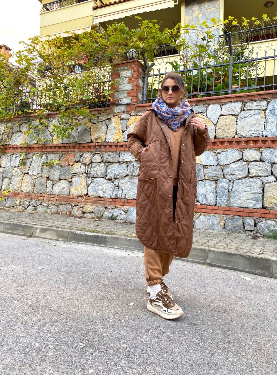 OVERSİZE KAHVE RENK KAPİTONE CEKET