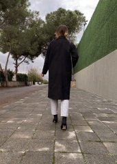 SİYAH DÖRT DÜĞMELİ İÇİ ASTARLI KAŞE KABAN