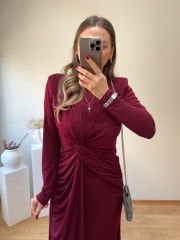 MARKA MODEL ÖZEL TASARIM ÖZEL TASARIM VATKALI TOK SANDY KUMAŞ ELBİSE BORDO