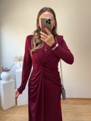 MARKA MODEL ÖZEL TASARIM ÖZEL TASARIM VATKALI TOK SANDY KUMAŞ ELBİSE BORDO