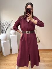TENSEL KUMAŞ KENDİNDEN KEMERLİ VE YANLARDAN CEPLİ GÖMLEK ELBİSE BORDO