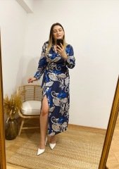 ORJİNAL MODEL MAVİ DESENLİ SATEN KRUVAZE ELBİSE