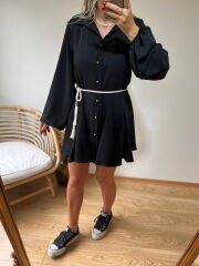 ETEK UCU VOLANLI ORJİNAL MODEL KEMERLİ ELBİSE SİYAH