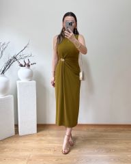 MARKA MODEL GOLD TOKA DETAYLI DRAPELİ TENSEL KUMAŞ ELBİSE YAĞ YEŞİL