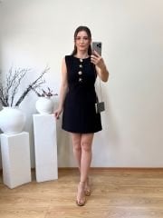GOLD DÜĞME DETAYLI SİYAH MİNİ ELBİSE