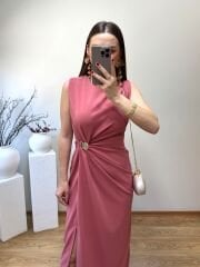 GOLD TOKA DETAYLI ESNEK İTHAL KREP KUMAŞ MARKA MODEL ELBİSE ( KARGO ÇIKIŞI 17 HAZİRAN İTİBARİ İLE )