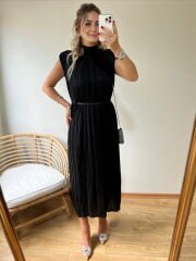 TASARIM MODEL PİLİSE KUMAŞ KEMERLİ ELBİSE SİYAH