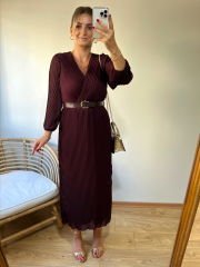 KEMERLİ ÖZEL TASARIM PİLİSE KUMAŞ ELBİSE MÜRDÜM