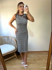 FULL LİKRALI BEYAZ ÜZERİ SİYAH ÇİZGİLİ BASİC ELBİSE