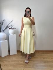 KEMERLİ VE PİLELİ İTHAL KREP KUMAŞ ELBİSE SARI