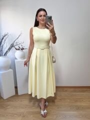 KEMERLİ VE PİLELİ İTHAL KREP KUMAŞ ELBİSE SARI